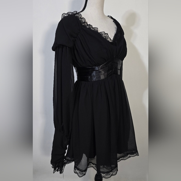 🖤 UnHoly Dolls Kill Gothic Elegant Black Lace Longsleeve Dress - Picture 3 of 7